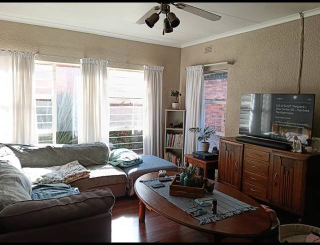 4 BEDROOM HOUSE FOR SALE IN BRACKENHURST